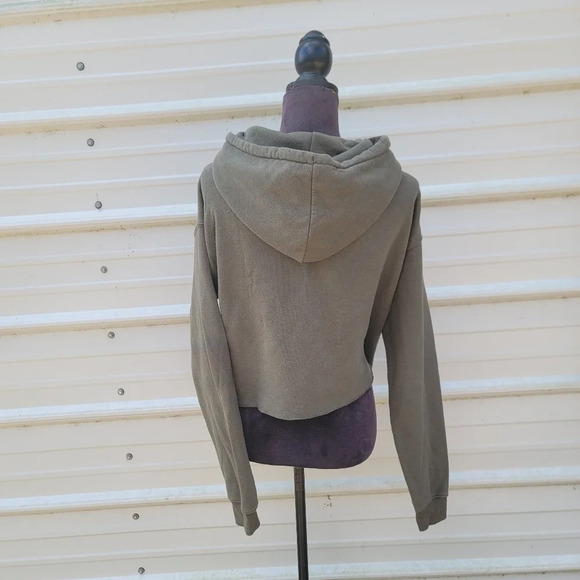 Wild Fable Women's Raw Cropped Hoodie Sweatshirt Top Olive Cotton Sz XL - Picture 2 of 8